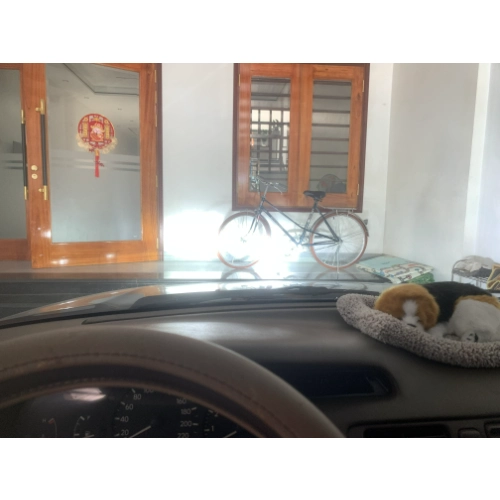 Sáng bừng luôn , mới nhận hàng  ngày 16/6 chiều về test bất ngờ với cái giá này mà quả đèn oke phết . Xe em Altis 2014
