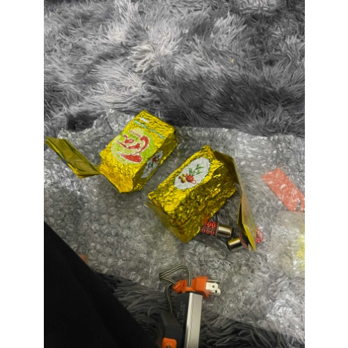 Ngon,sáng ,khá tốt. Ko biết dc lâu ko 🥰

